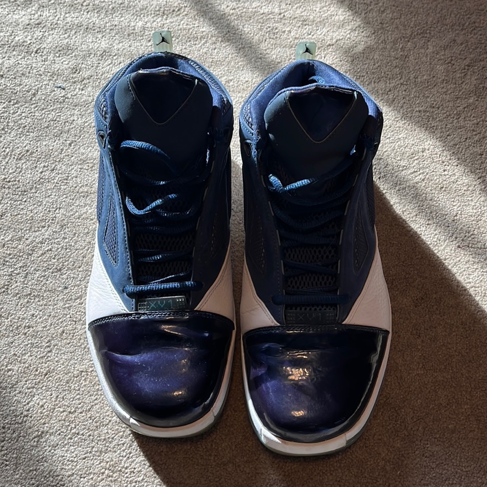 Jordan 16 navy/white sz9.5